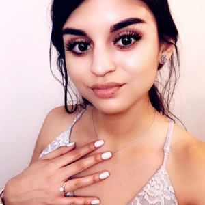 Meet your Posher, Rocio